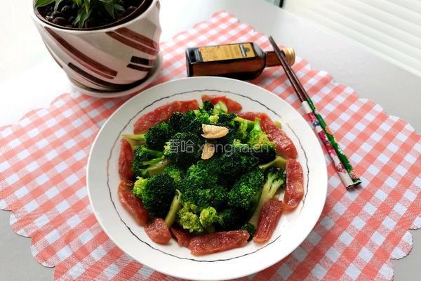 腊肠炒西兰花的做法图解11