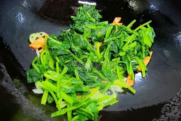 菠菜炒鸡蛋的做法图解5