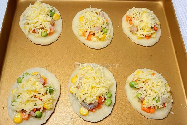 土豆虾仁时蔬披萨的做法图解5