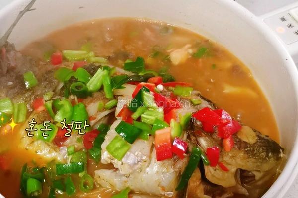 家庭版红烧鲫鱼的做法图解8