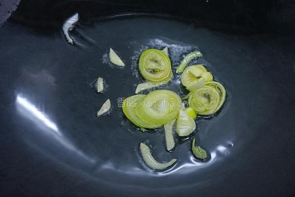 香菇油菜海米的做法图解2