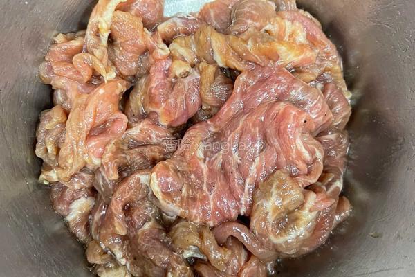 辣椒炒牛肉的做法图解3