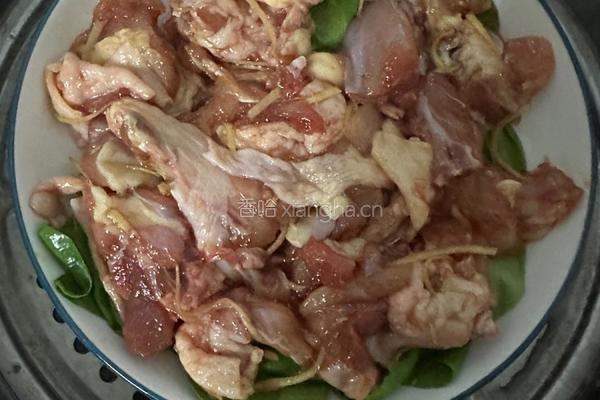 家常快手菜蔬菜蒸鸡的做法图解6