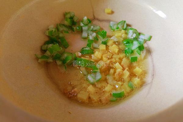 海参蛋花汤的做法图解3