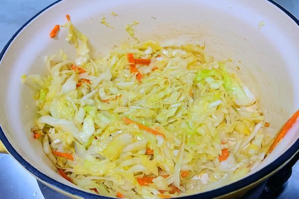 包菜粉丝鸡蛋的做法图解3