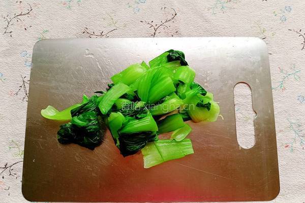 白玉菇炒油菜的做法图解4