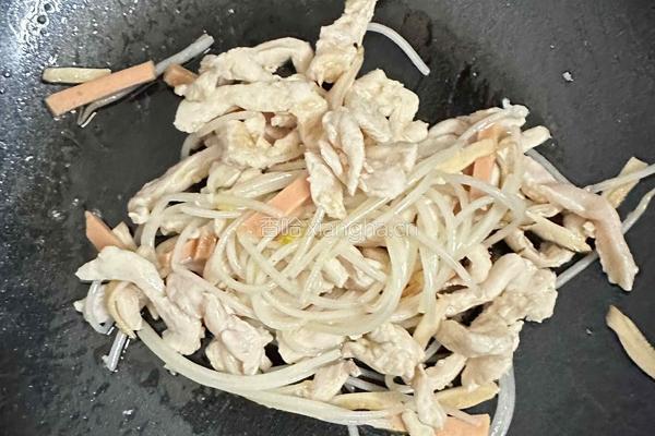 秘制减脂快乐餐银牙鸡丝,鸡胸肉的神仙制作的做法图解8
