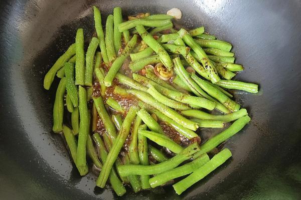 橄榄油豆角焖面的做法图解9