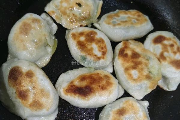 韭菜盒子橄榄油版的做法图解10