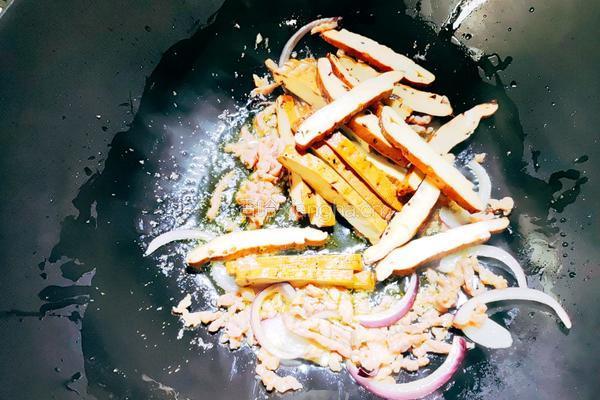 蒜苔肉沫炒香干的做法图解6