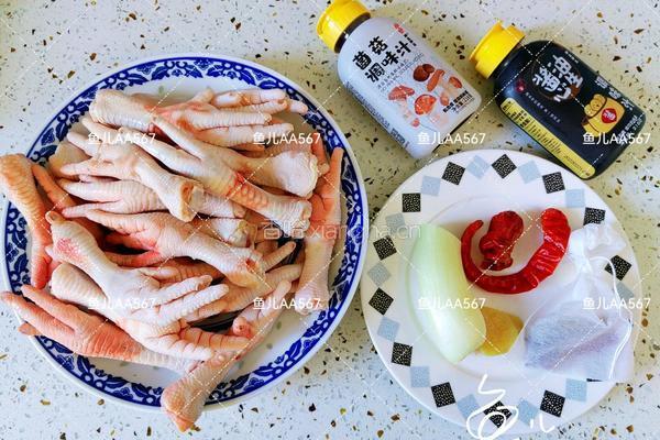 卤鸡爪的做法图解1
