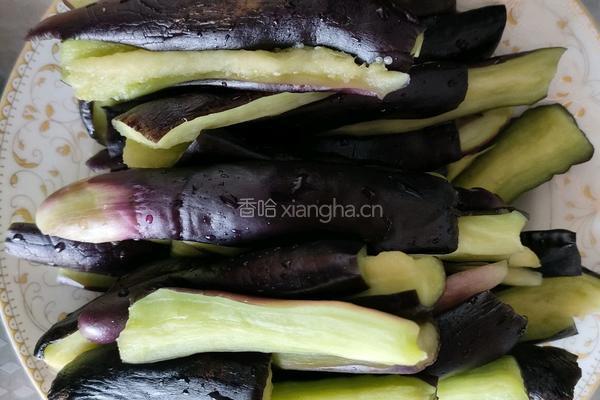 肉沫茄子的做法图解1