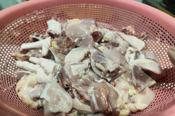 美味大盘鸡的做法图解1
