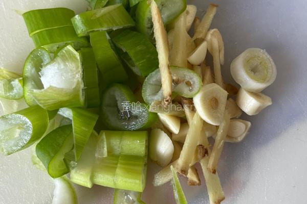 土豆炖豆角的做法图解4