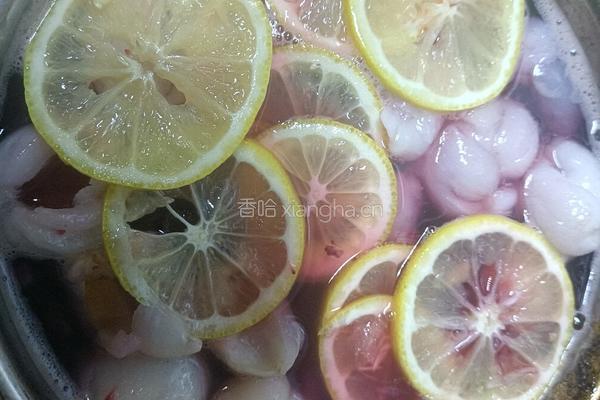 故宫杨梅荔枝饮的做法图解5