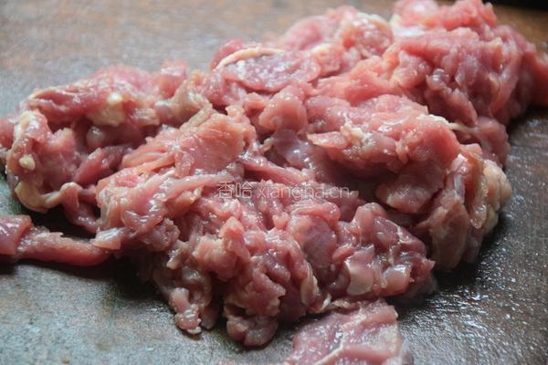 香菜拌牛肉的做法图解2