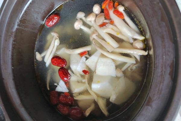 香菇鸡汤的做法图解6