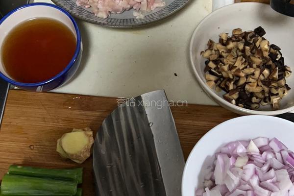 卤肉饭的做法图解1