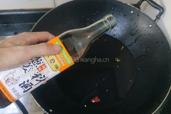 蒜蓉小龙虾的做法图解2