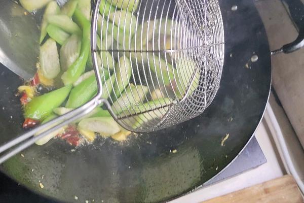 丝瓜炒鸡蛋的做法图解12