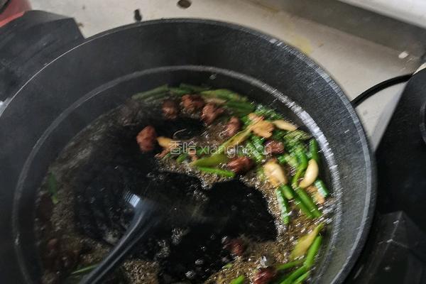 肉串炒方便面的做法图解8