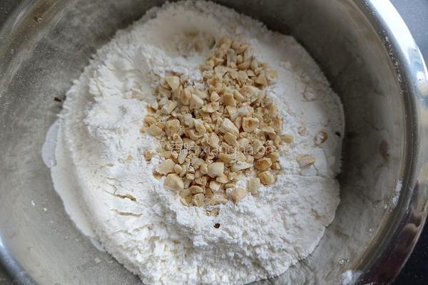 酱油味的花生小饼干的做法图解9