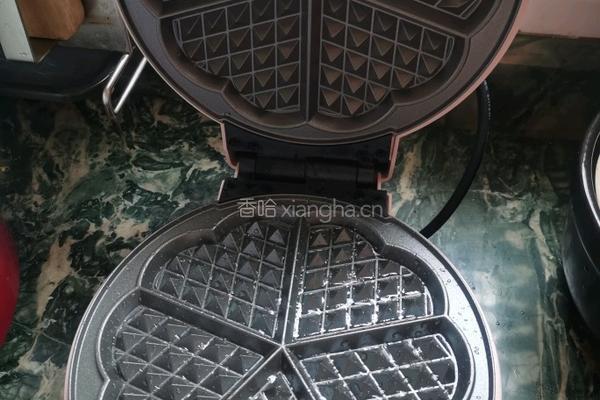 华夫饼（无泡打粉版本）的做法图解1