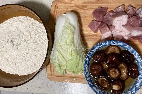 小笼包的做法图解1