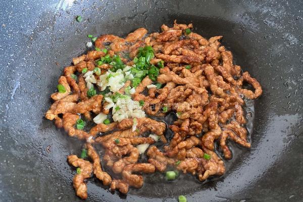家常炒肉丝的做法图解4