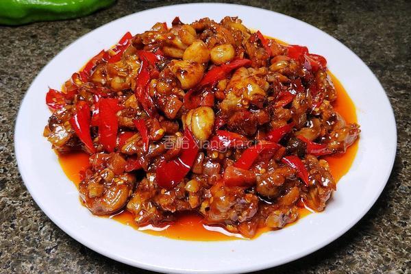 泡椒牛蛙的做法图解1