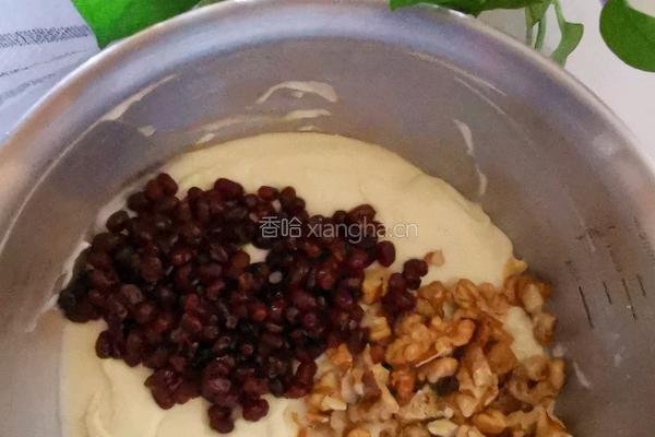 酸奶红豆核桃蛋糕的做法图解9