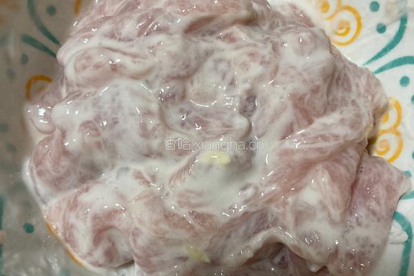 滑肉菠菜汤的做法图解3