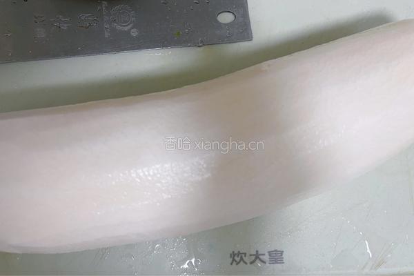 酸甜可口萝卜丁的做法图解1