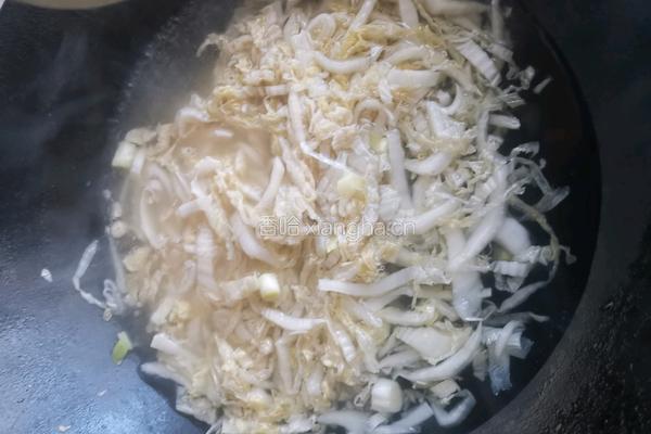 酸菜巴沙鱼的做法图解10
