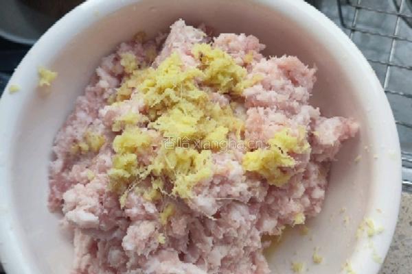 荠菜春卷的做法图解3