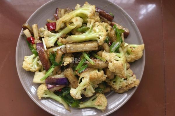 少油茄子炒花菜的做法图解8