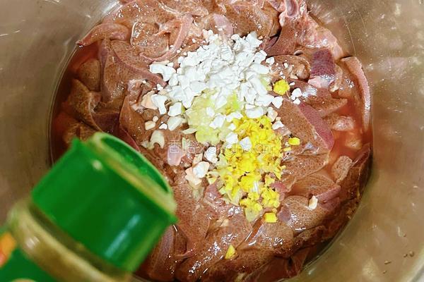 麻辣泡椒猪肝的做法图解5