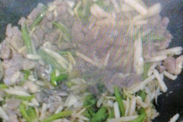 凉薯丝炒鸭子的做法图解5
