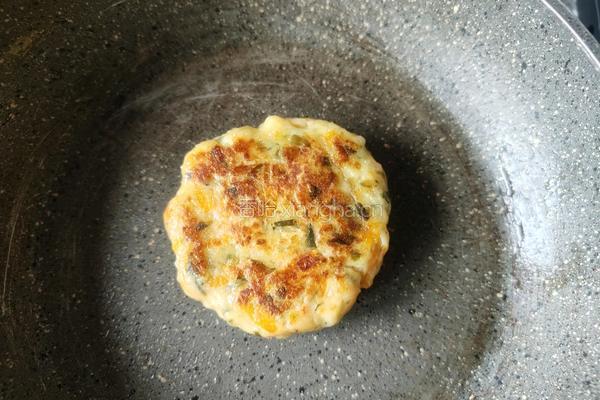 鲜虾蔬菜饼的做法图解12
