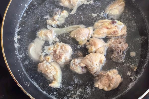 栗子焖鸡的做法图解7