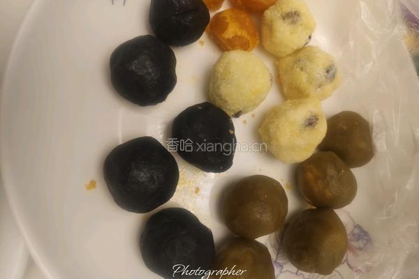 小熊猫蛋黄酥的做法图解5