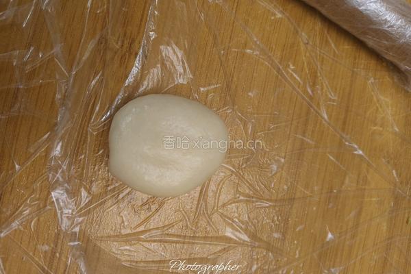 小熊猫蛋黄酥的做法图解10