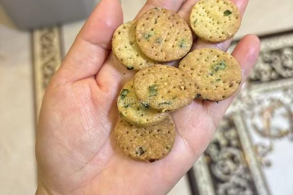 葱香咸口小饼干