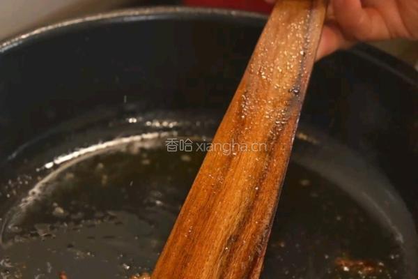 双菇烩冬笋的做法图解3