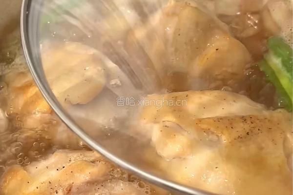 懒人必备！超简单葱油鸡饭，香到舔盘的做法图解5