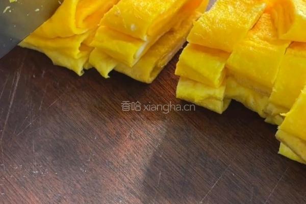 蛋皮肉丝汤的做法图解4