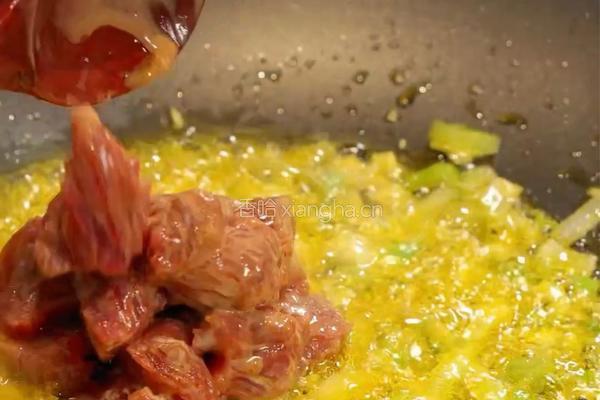 孜然土豆爆炒牛肉的做法图解6