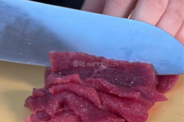 芋儿牛奶汤的做法图解1