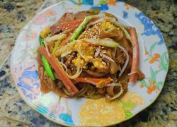 三丝炒河粉