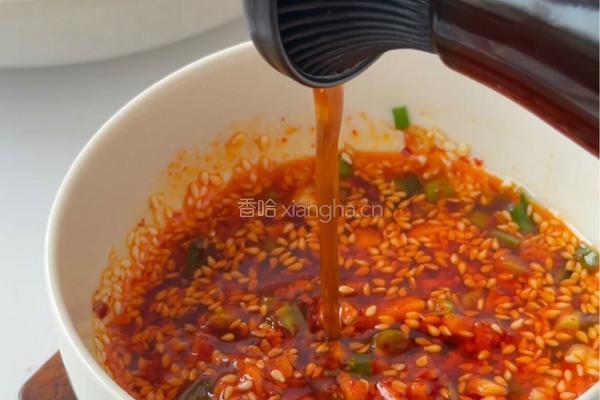 减脂期必囤！柠檬手撕鸡酸辣清爽到跺脚，小零嘴儿野营最佳拍挡！的做法图解3
